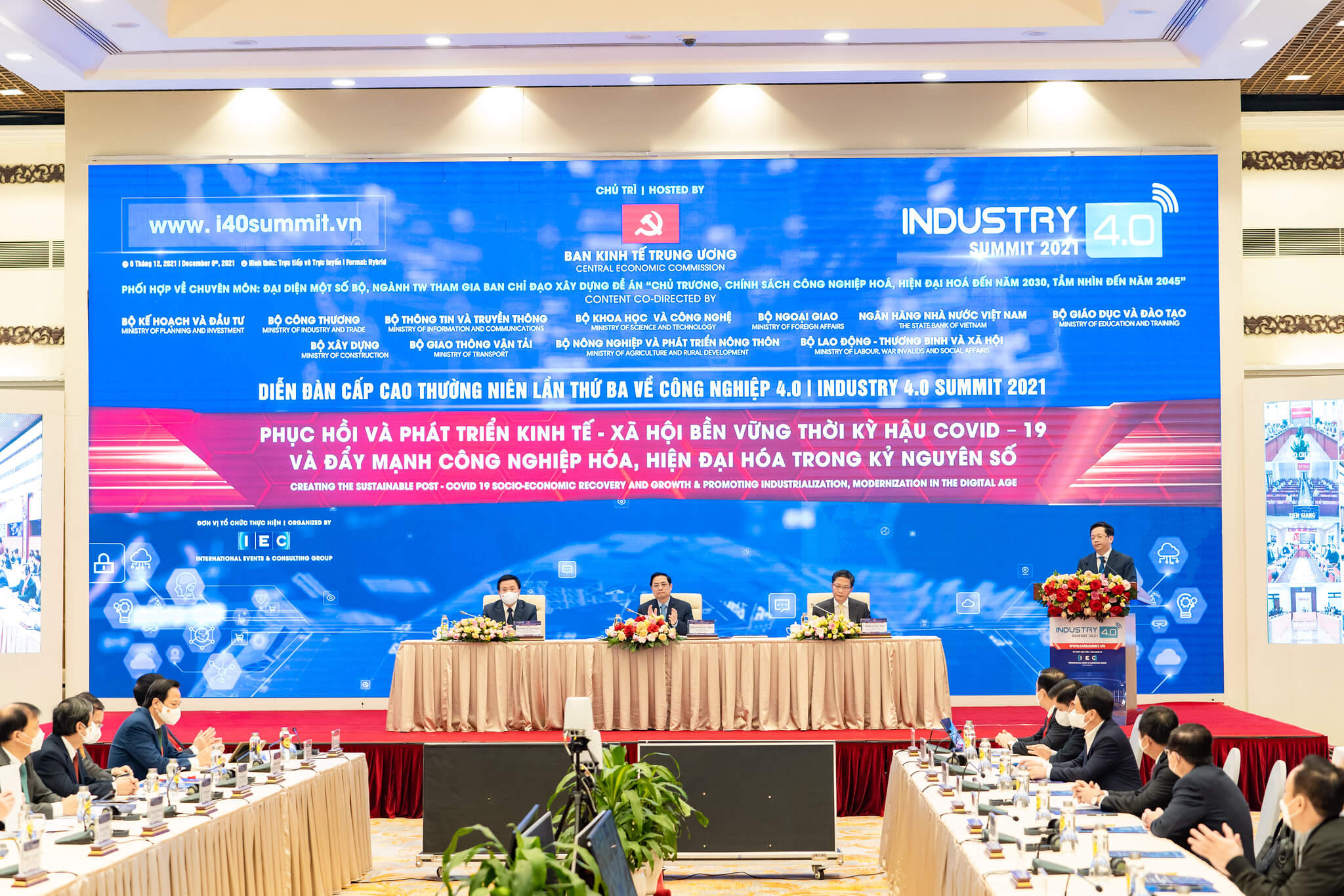 Industry 4.0 Summit 2021 – Diễn đàn cấp cao thường niên về Công nghiệp 4.0