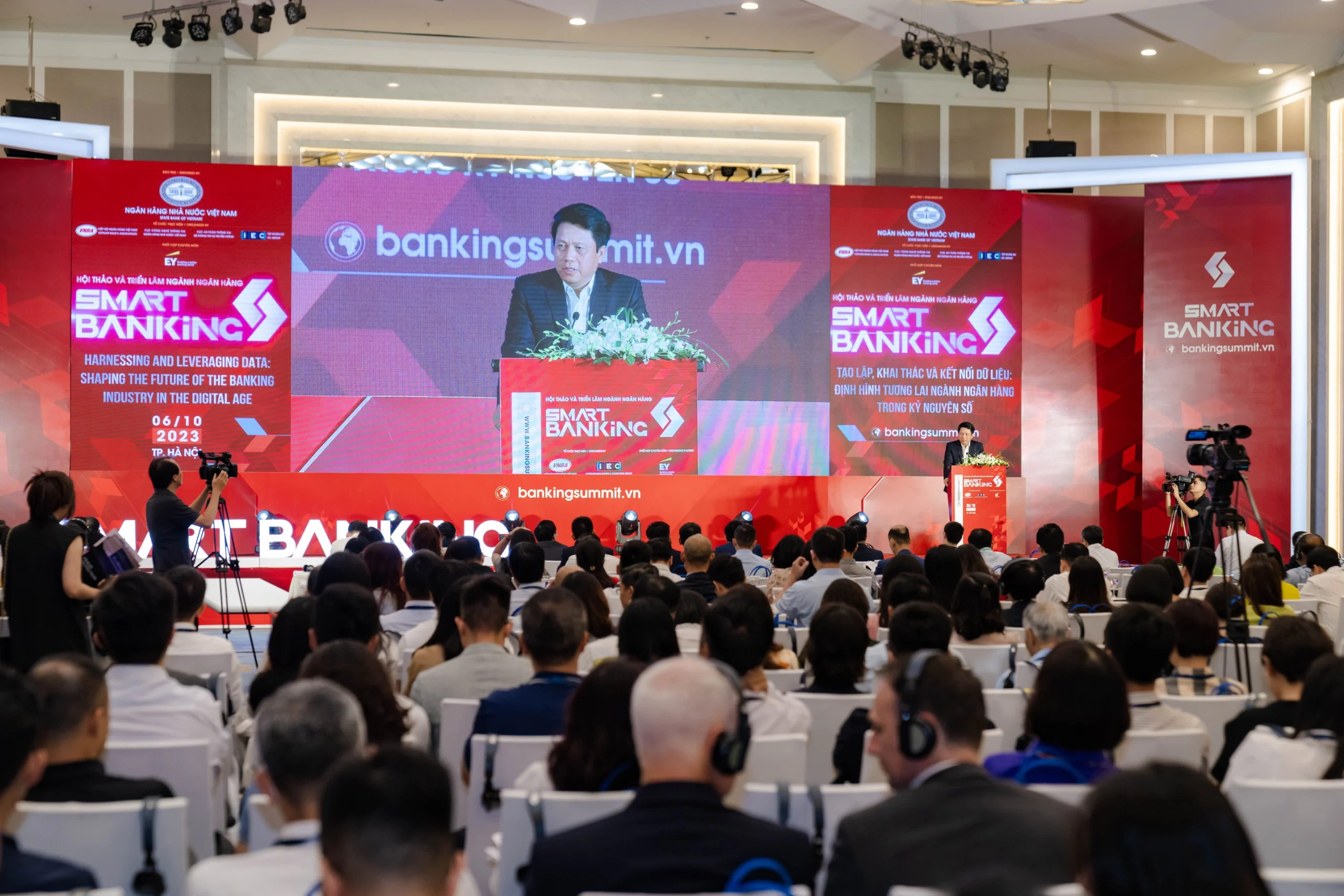Smart Banking 2024